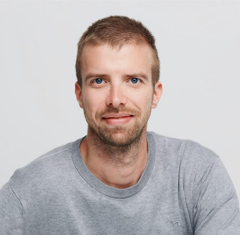 Serial Entrepreneur who relocated to Canada, New Zealand & Portugal